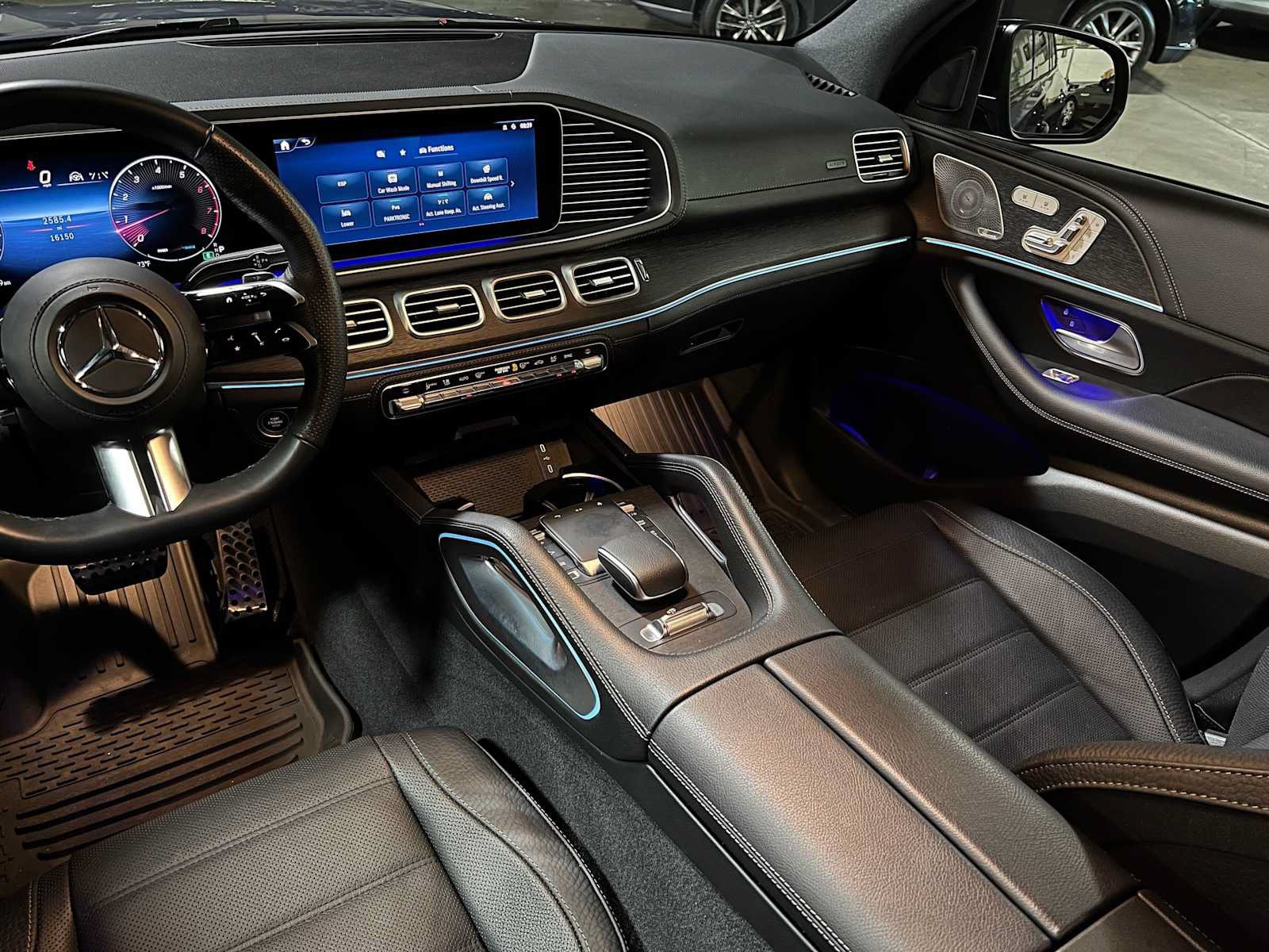 Certified 2025 Mercedes-Benz GLS 450 4MATIC image 45