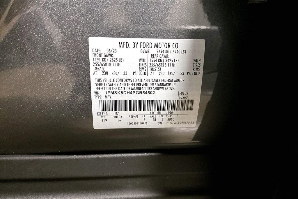 Certified 2023 Ford Explorer XLT w/ Equipment Group 202A image 33