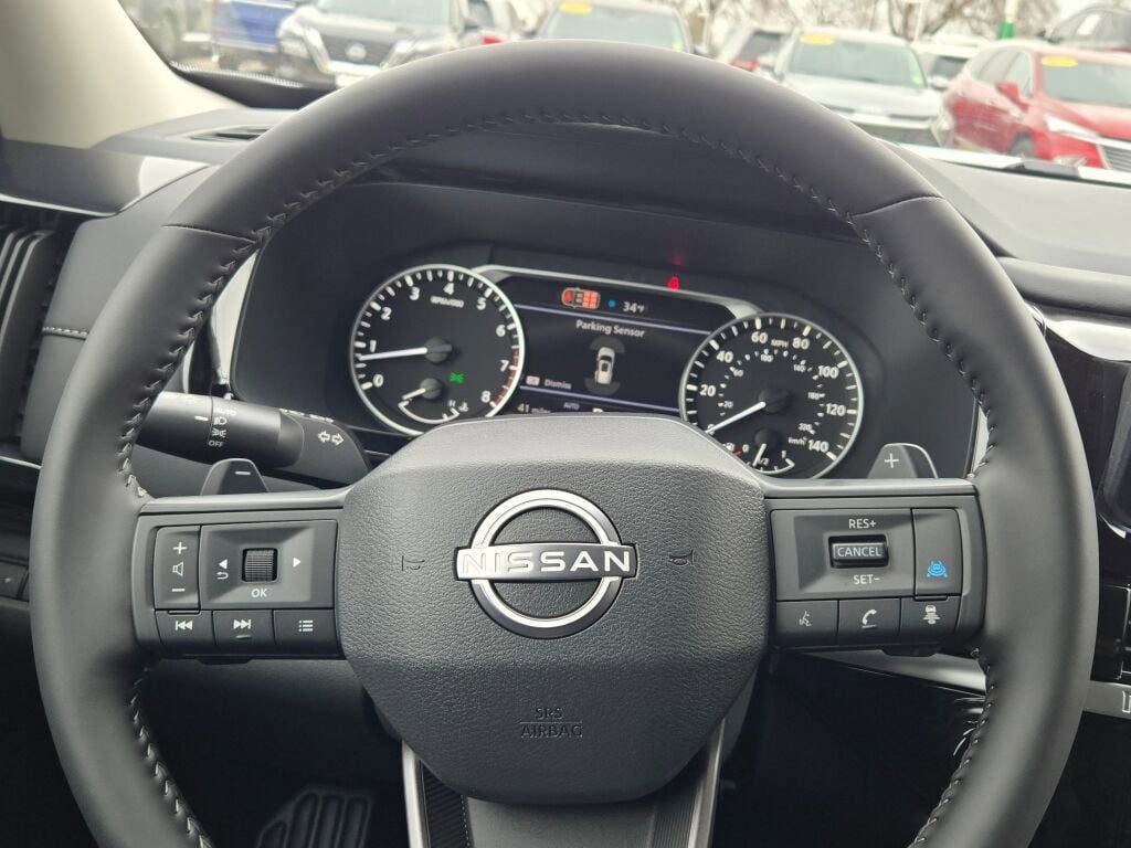 New 2026 Nissan Pathfinder SV image 31