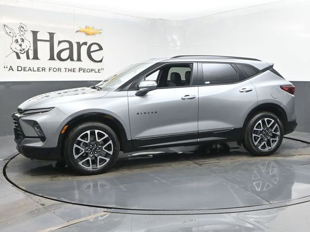 Used 2025 Chevrolet Blazer RS image 31
