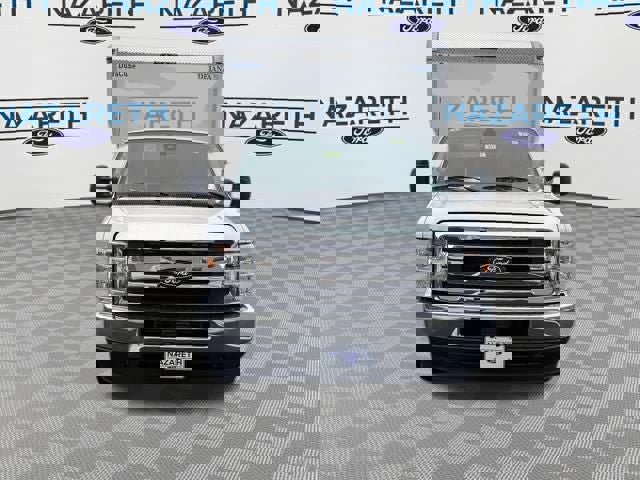 New 2026 Ford E-450 and Econoline 450 Super Duty w/ Power Equipment Group RWD image 2