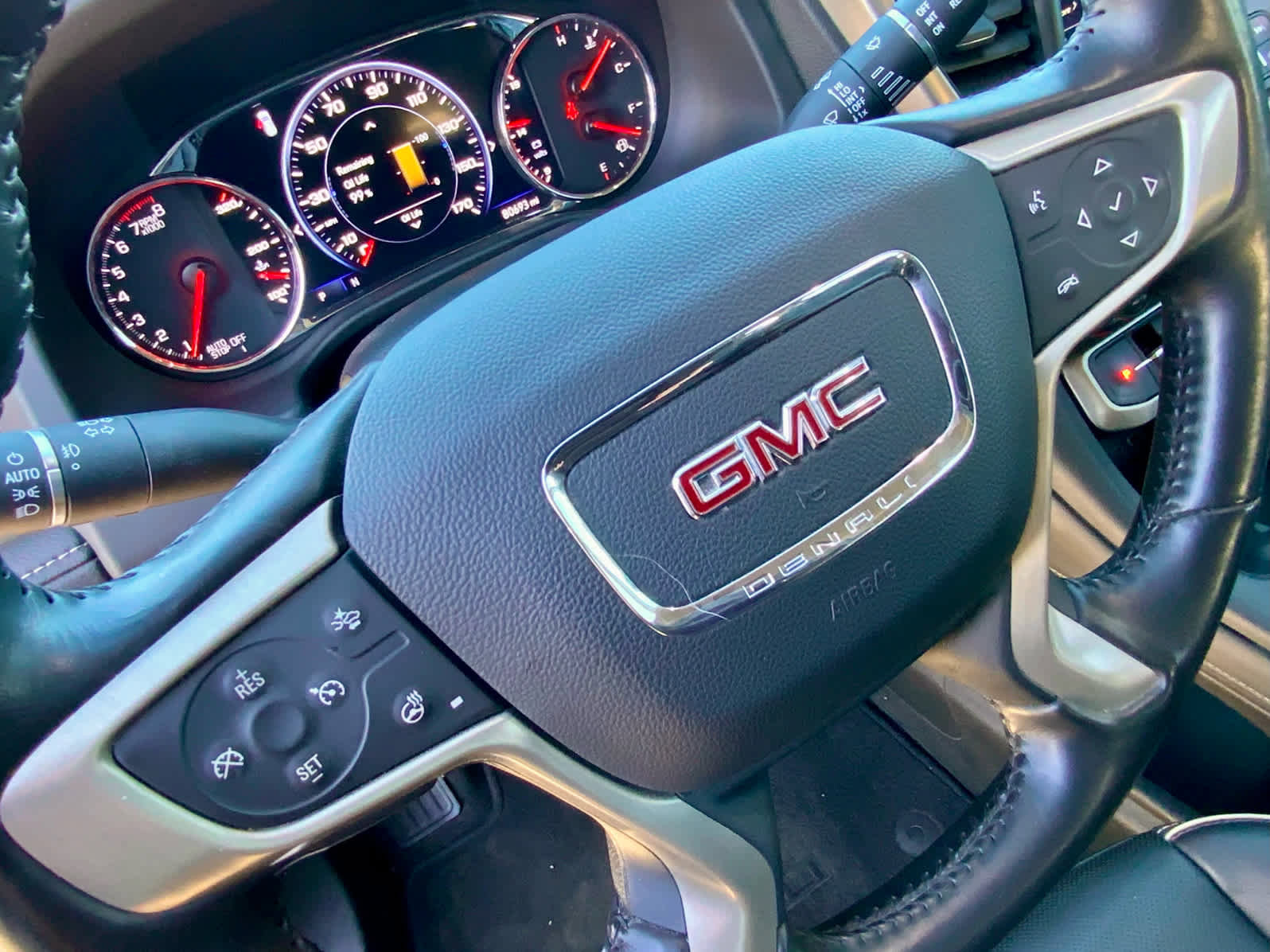 Used 2020 GMC Acadia Denali w/ Denali Ultimate Package image 41