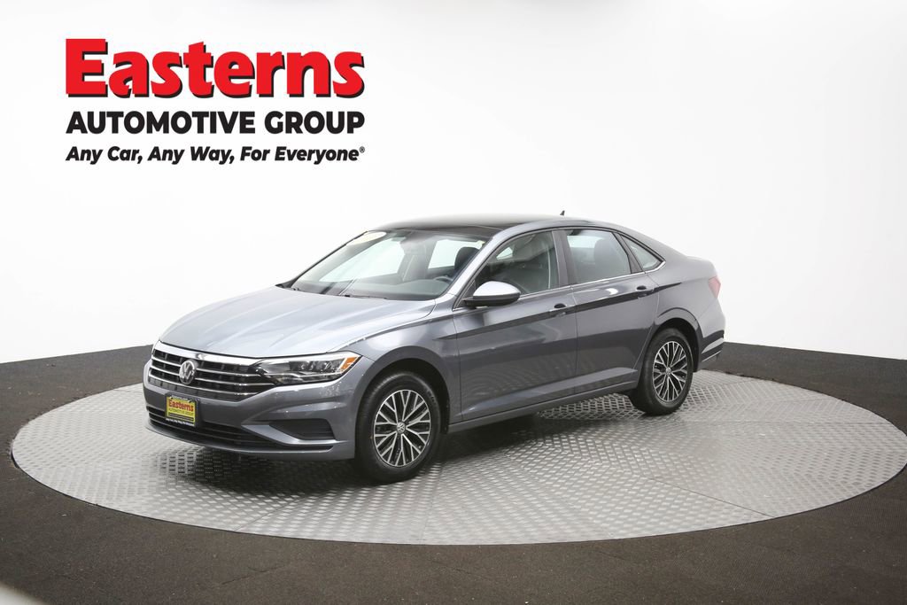 Used 2020 Volkswagen Jetta SE w/ SE Cold Weather Package image 58