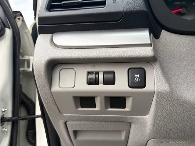 Used 2015 Subaru Forester 2.5i Premium w/ All-Weather Package image 23