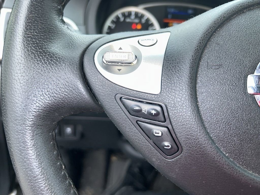 Used 2019 Nissan Sentra SR FWD image 10