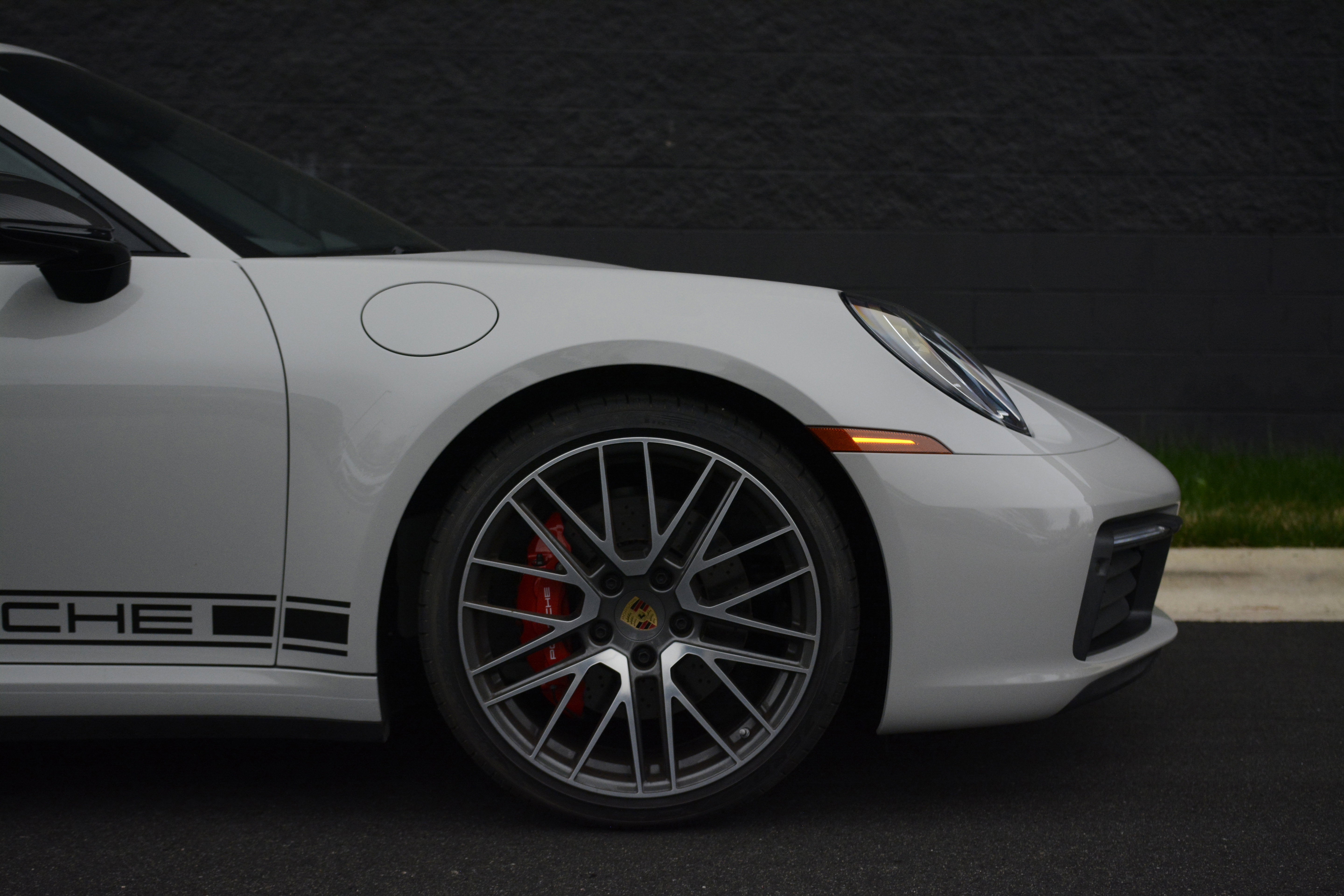 Certified 2024 Porsche 911 Targa 4S image 38