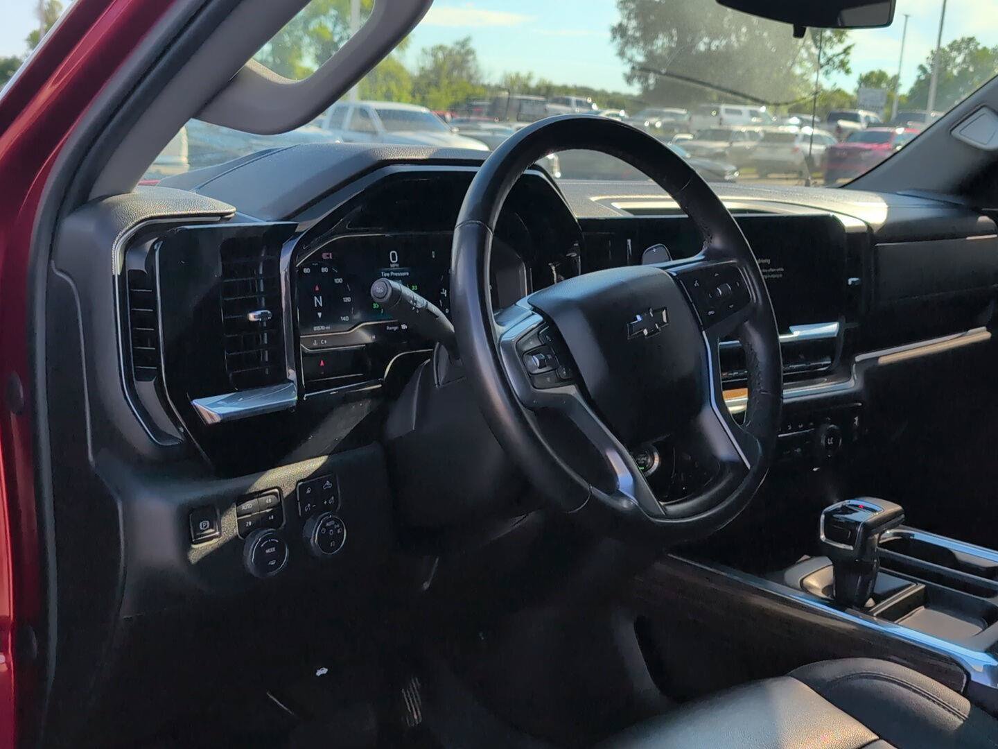 Used 2024 Chevrolet Silverado 1500 RST w/ Convenience Package II AWD/4WD image 17