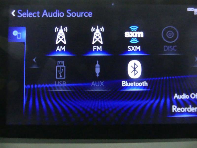 Used 2022 Lexus ES 300h w/ Premium Package image 10