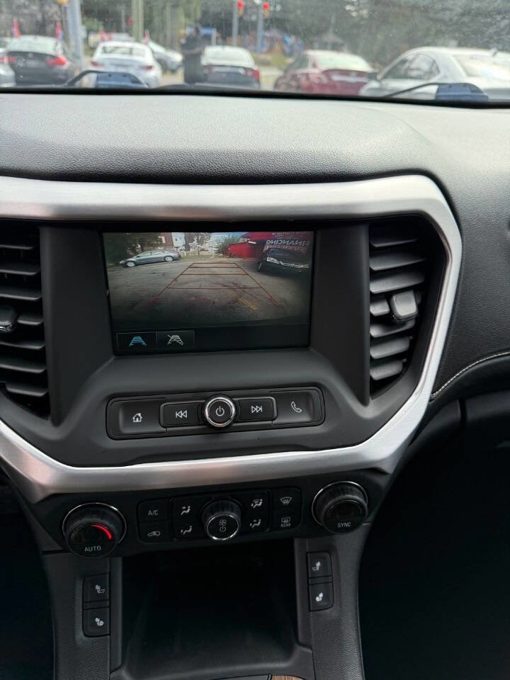 Used 2019 GMC Acadia SLE w/ Driver Alert Package I image 13