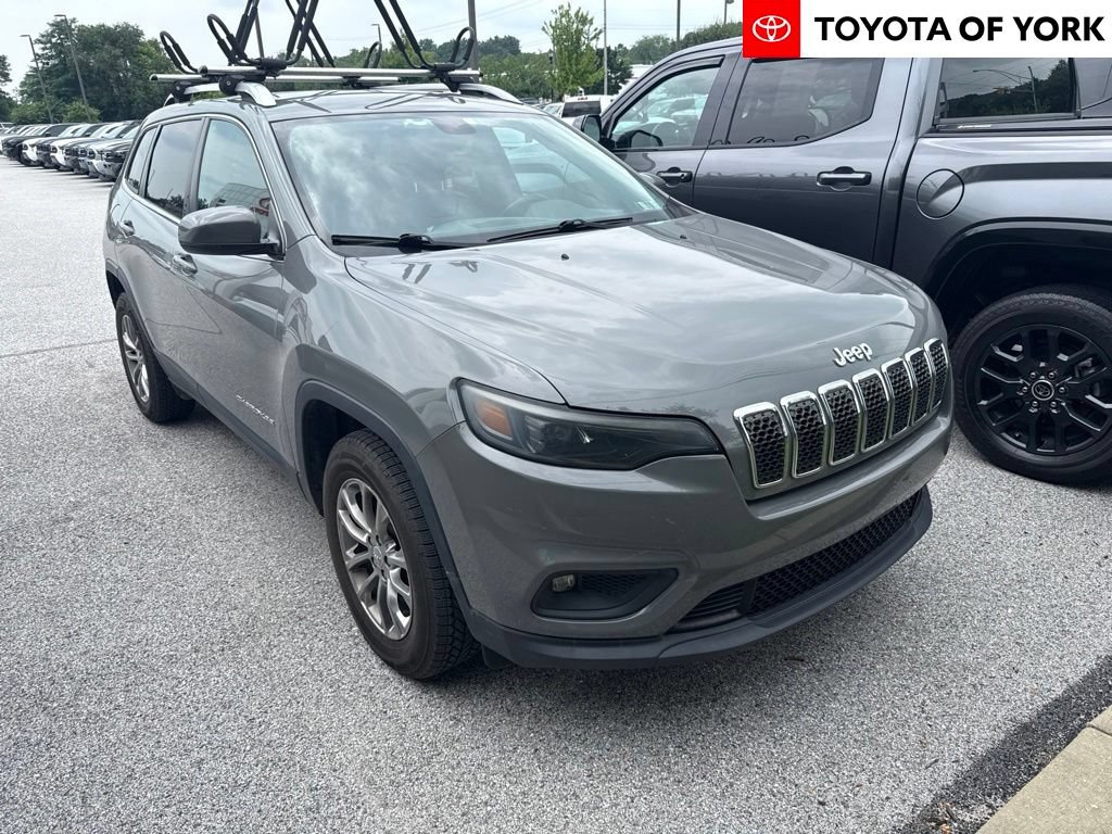 Used 2020 Jeep Cherokee Latitude Plus w/ Comfort/Convenience Group AWD/4WD image 1
