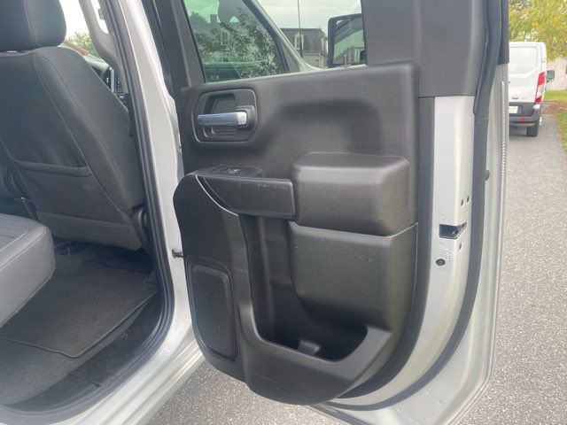 Used 2022 Chevrolet Silverado 2500 LT w/ Convenience Package image 24