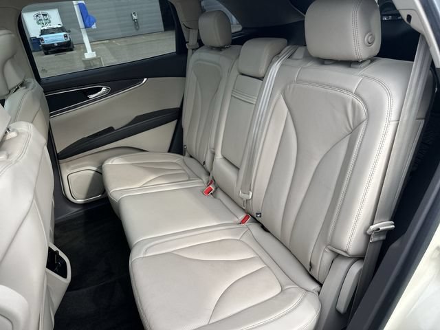 Used 2018 Lincoln MKX Reserve w/ Lincoln MKX Climate Package AWD/4WD image 33