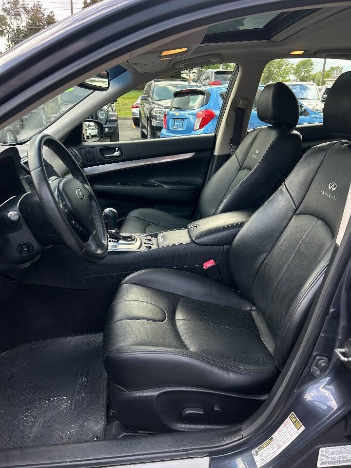 Used 2012 INFINITI G37 x Sedan w/ Premium Pkg AWD/4WD image 9