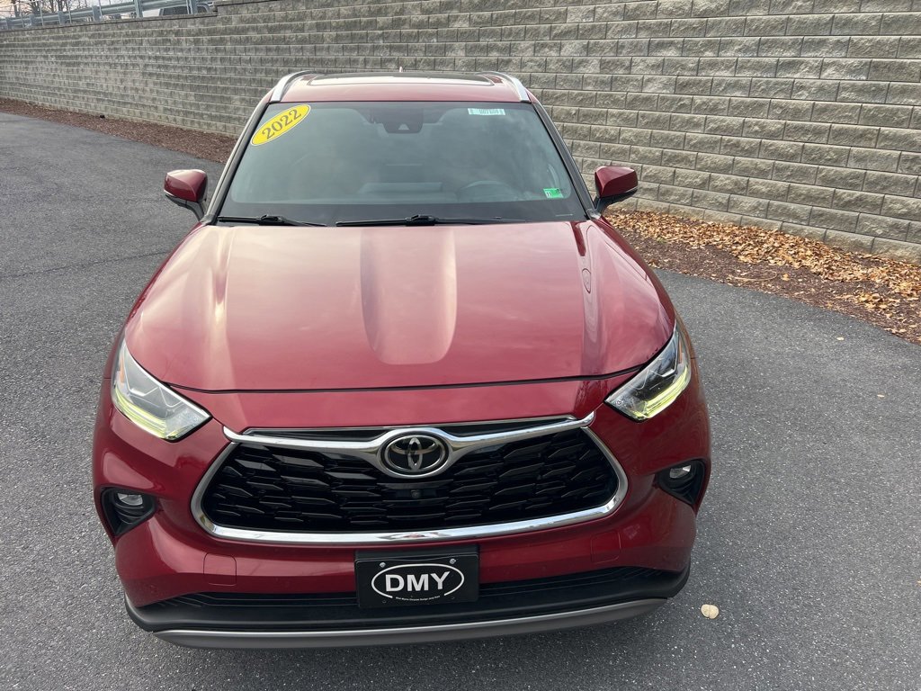Used 2022 Toyota Highlander Platinum image 9