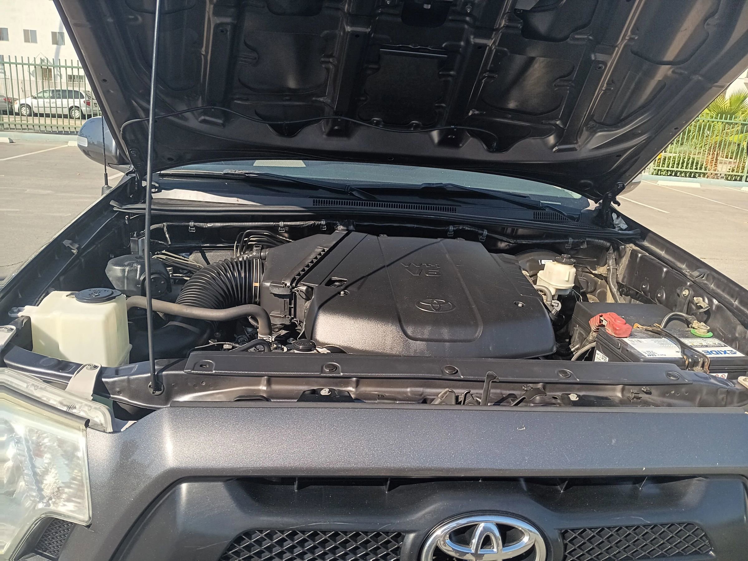 Used 2015 Toyota Tacoma 4x4 Double Cab image 28