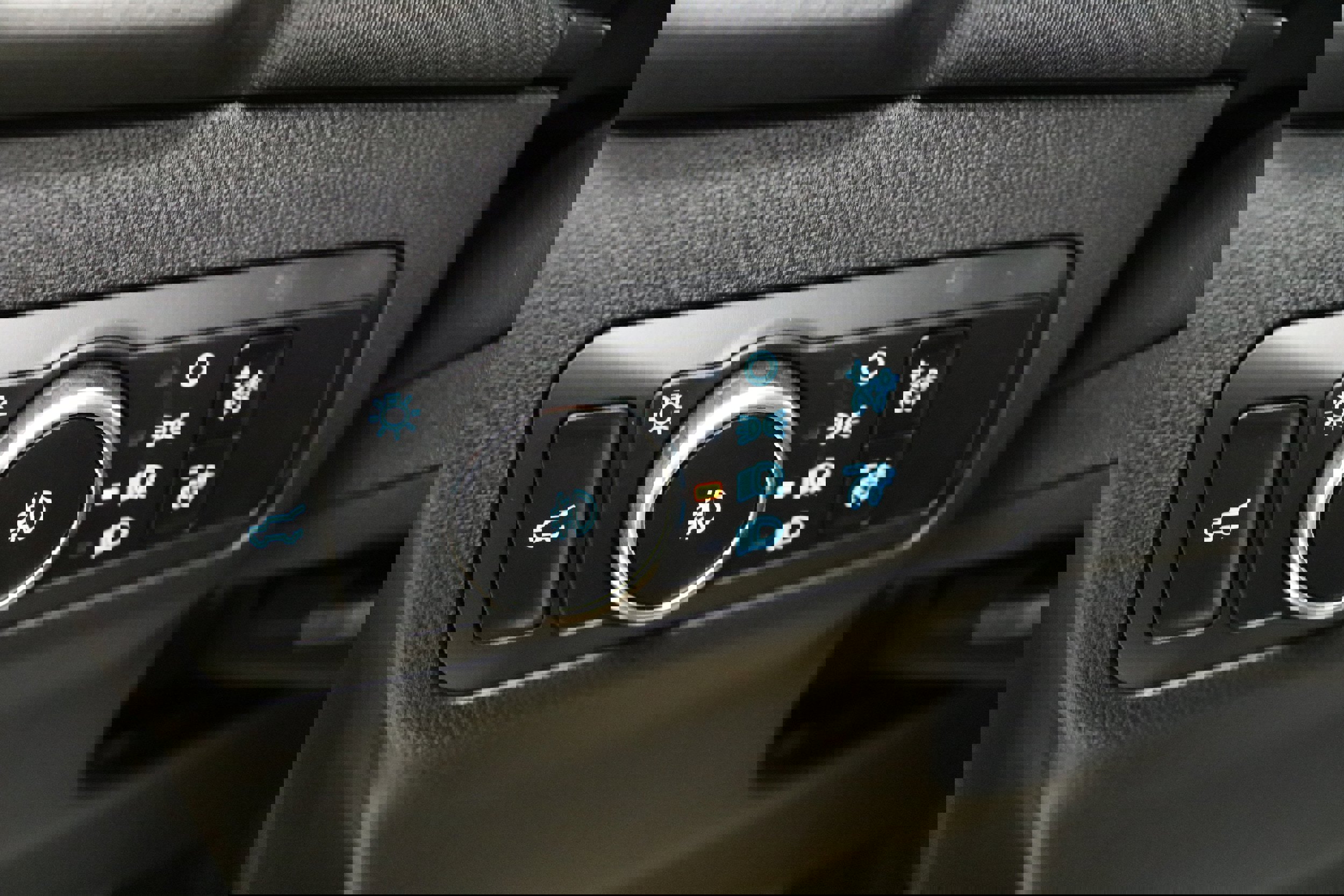 New 2025 Ford Bronco Sport Free Wheeling w/ Convenience Package image 16