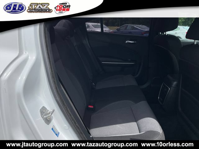 Used 2015 Dodge Charger SE RWD image 13
