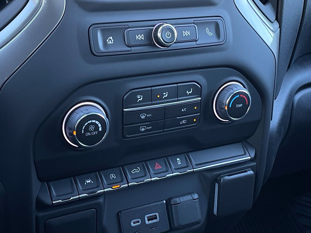 New 2026 Chevrolet Silverado 1500 Custom w/ Turbomax Blackout Package AWD/4WD image 19
