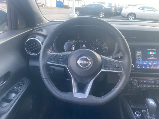 Used 2024 Nissan Kicks SR w/ SR Premium Package FWD image 15