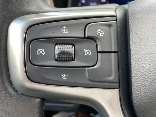 Used 2024 Chevrolet Tahoe LT AWD/4WD image 17