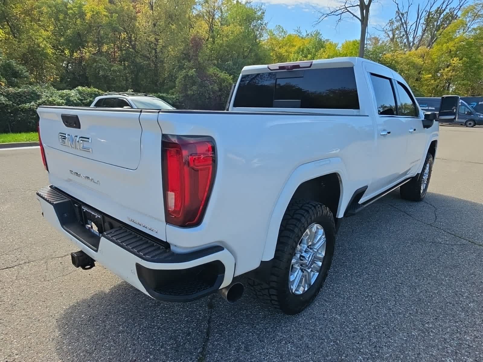 Used 2022 GMC Sierra 2500 Denali w/ Denali Ultimate Package AWD/4WD image 7