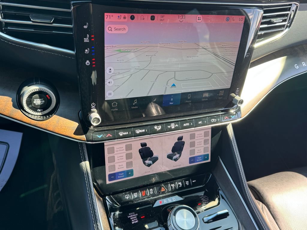 Used 2023 Jeep Grand Wagoneer Series II image 22