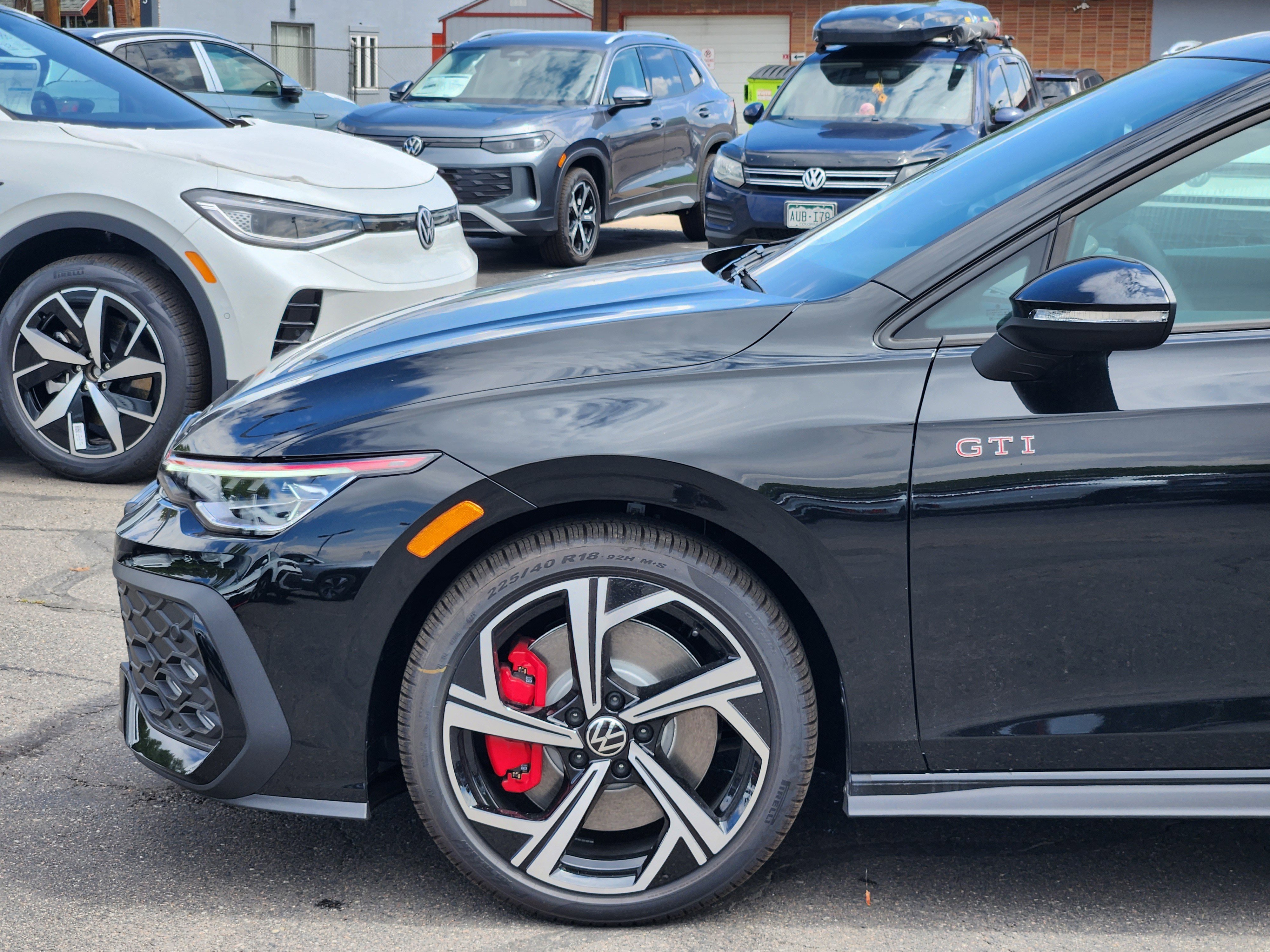 New 2025 Volkswagen GTI SE image 2