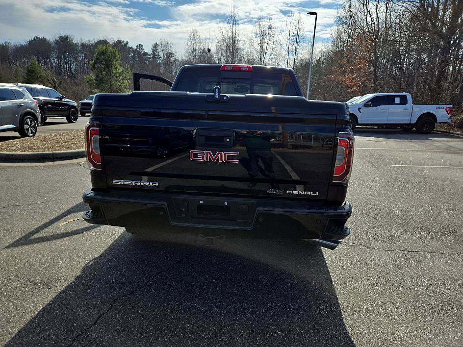 Used 2018 GMC Sierra 1500 Denali w/ Denali Ultimate Package image 21