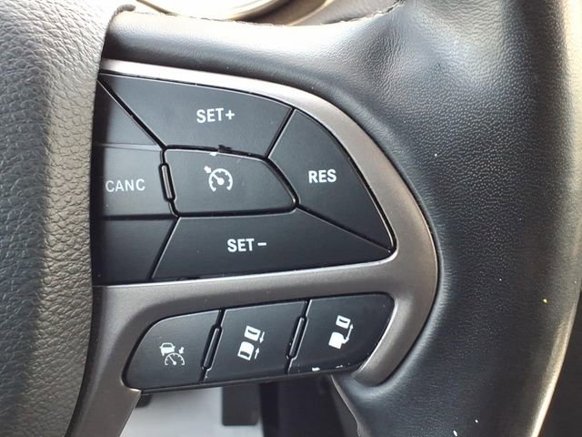 Used 2021 Jeep Grand Cherokee Limited w/ Quick Order Package 28K 80th RWD image 33
