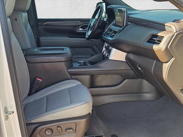 Used 2021 GMC Yukon XL SLT w/ SLT Premium Package RWD image 25