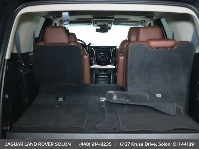 Used 2018 Cadillac Escalade Premium Luxury image 36