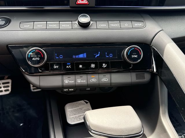 New 2026 Hyundai Elantra SEL FWD image 19