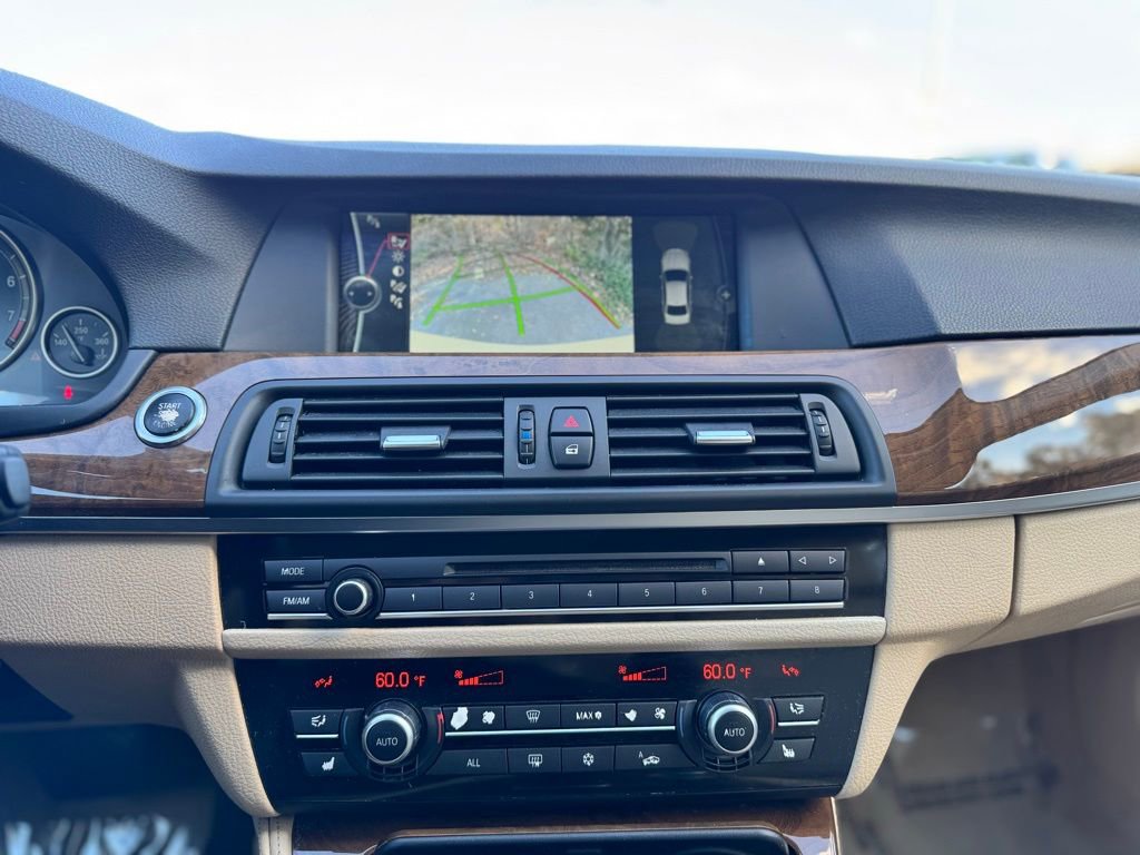 Used 2011 BMW 535i Sedan image 25