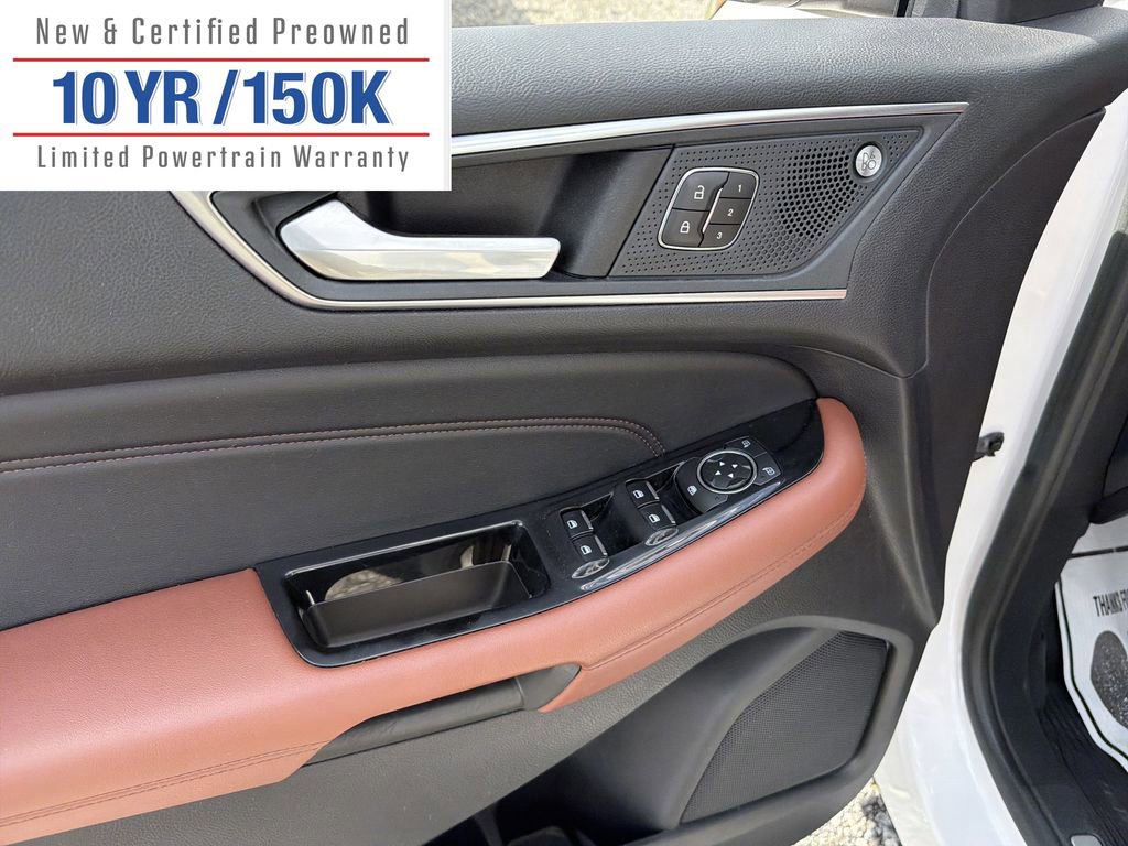 Used 2019 Ford Edge Titanium w/ Equipment Group 301A image 16