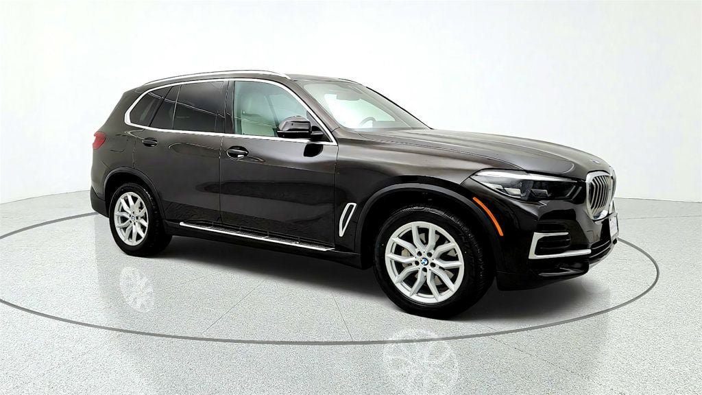 Used 2022 BMW X5 xDrive40i w/ Premium Package AWD/4WD image 6