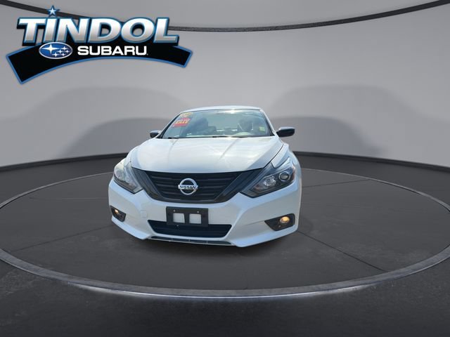 Used 2018 Nissan Altima 2.5 SR w/ SR Midnight Edition FWD image 3