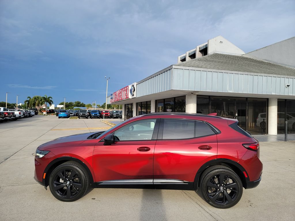 Used 2023 Buick Envision Preferred FWD image 2
