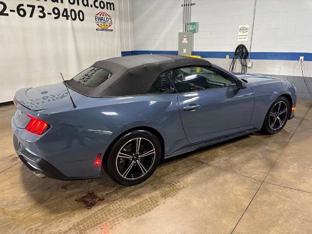 Certified 2025 Ford Mustang Premium image 9