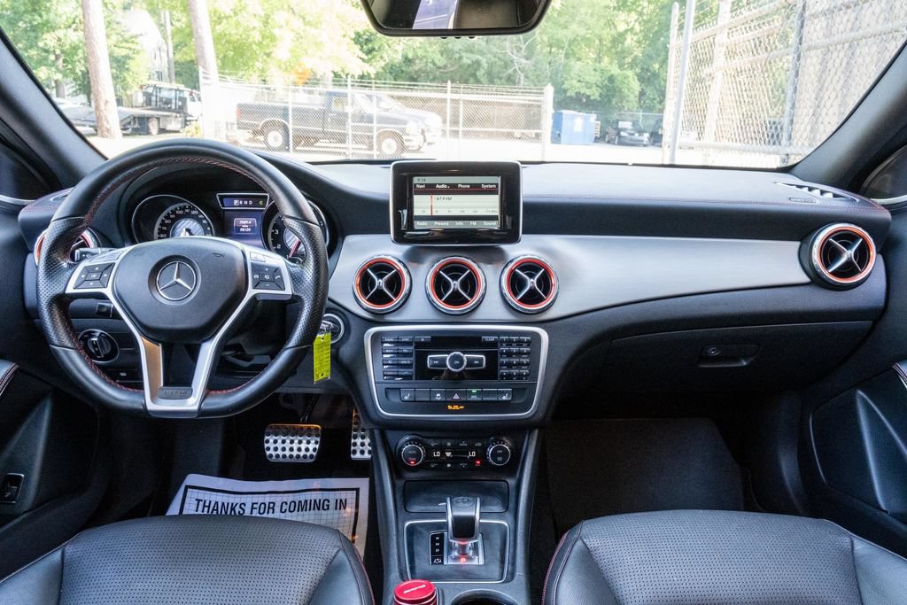 Used 2015 Mercedes-Benz GLA 45 AMG 4MATIC image 21