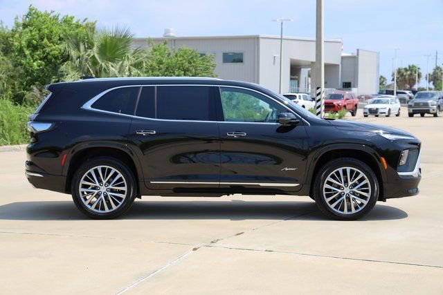 New 2026 Buick Enclave Avenir image 4