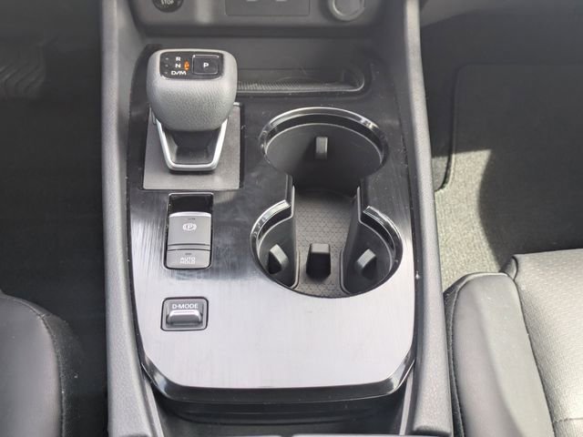 Used 2024 Nissan Rogue SV w/ SV Premium Package FWD image 19