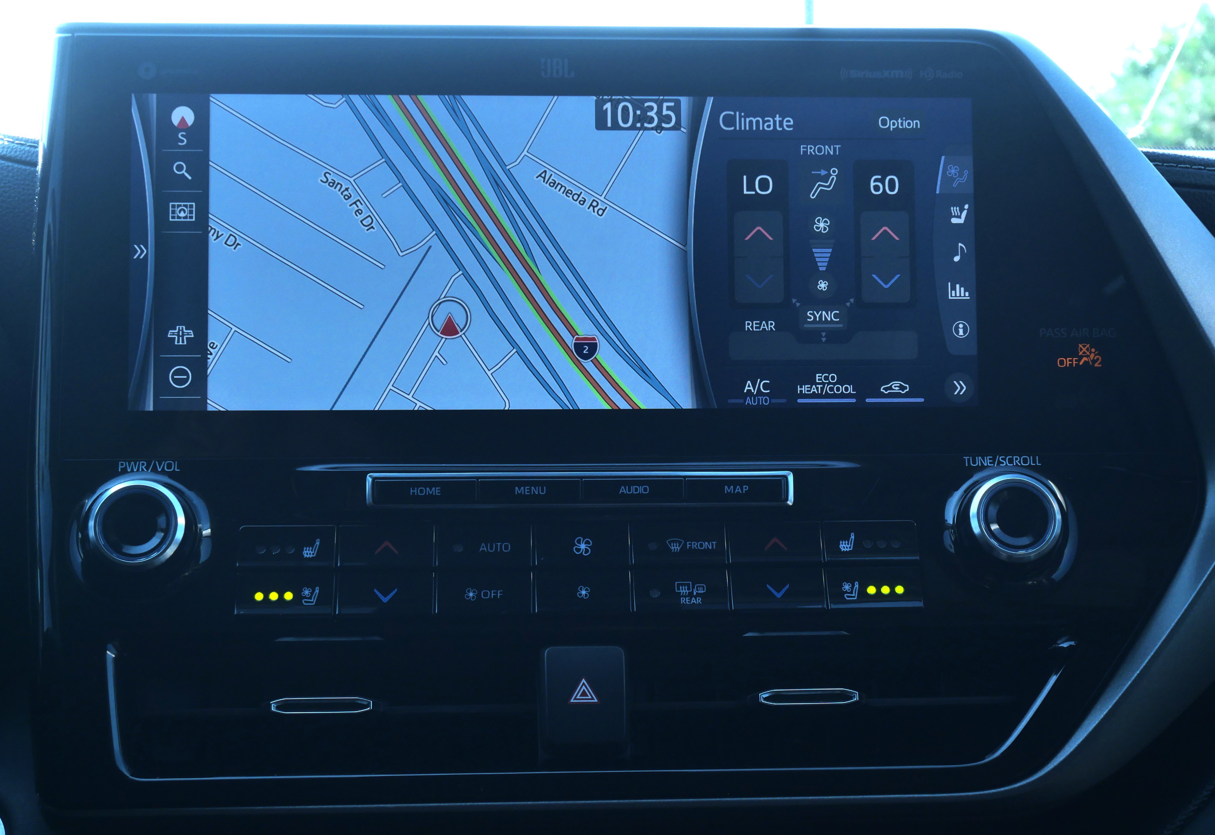 Used 2021 Toyota Highlander Limited image 28