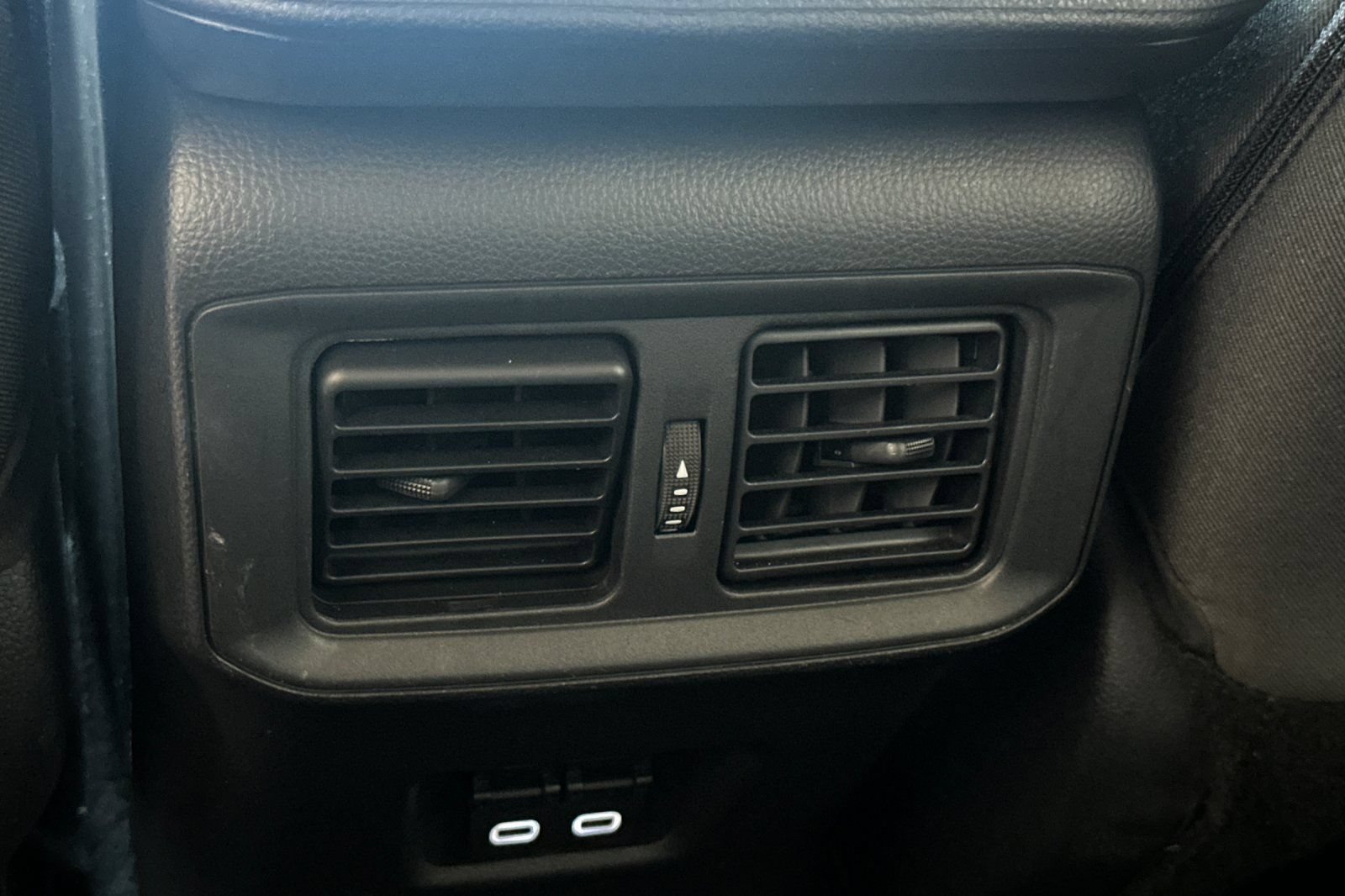 Certified 2023 Toyota RAV4 XLE AWD/4WD image 16