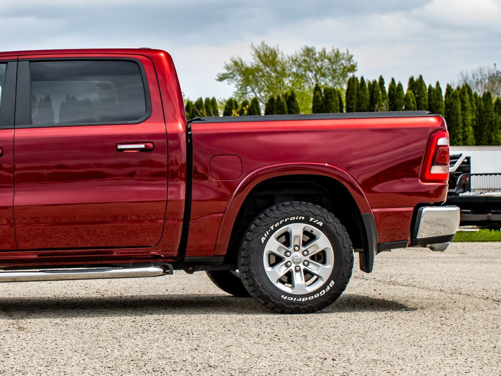Used 2019 RAM 1500 Laramie AWD/4WD image 19