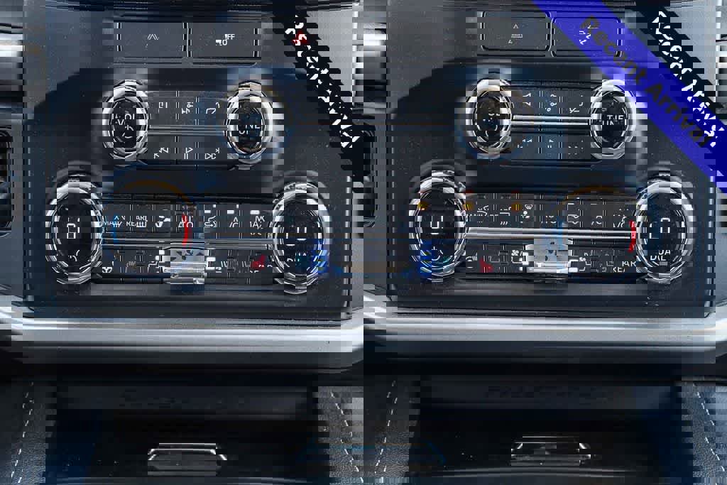 Used 2022 Ford Expedition XLT RWD image 14