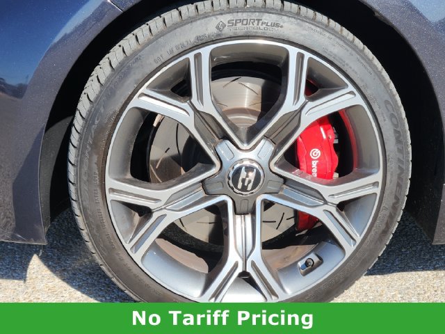 Used 2020 Kia Stinger GT1 AWD/4WD image 9