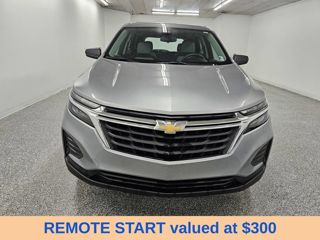 Used 2024 Chevrolet Equinox LS FWD image 2
