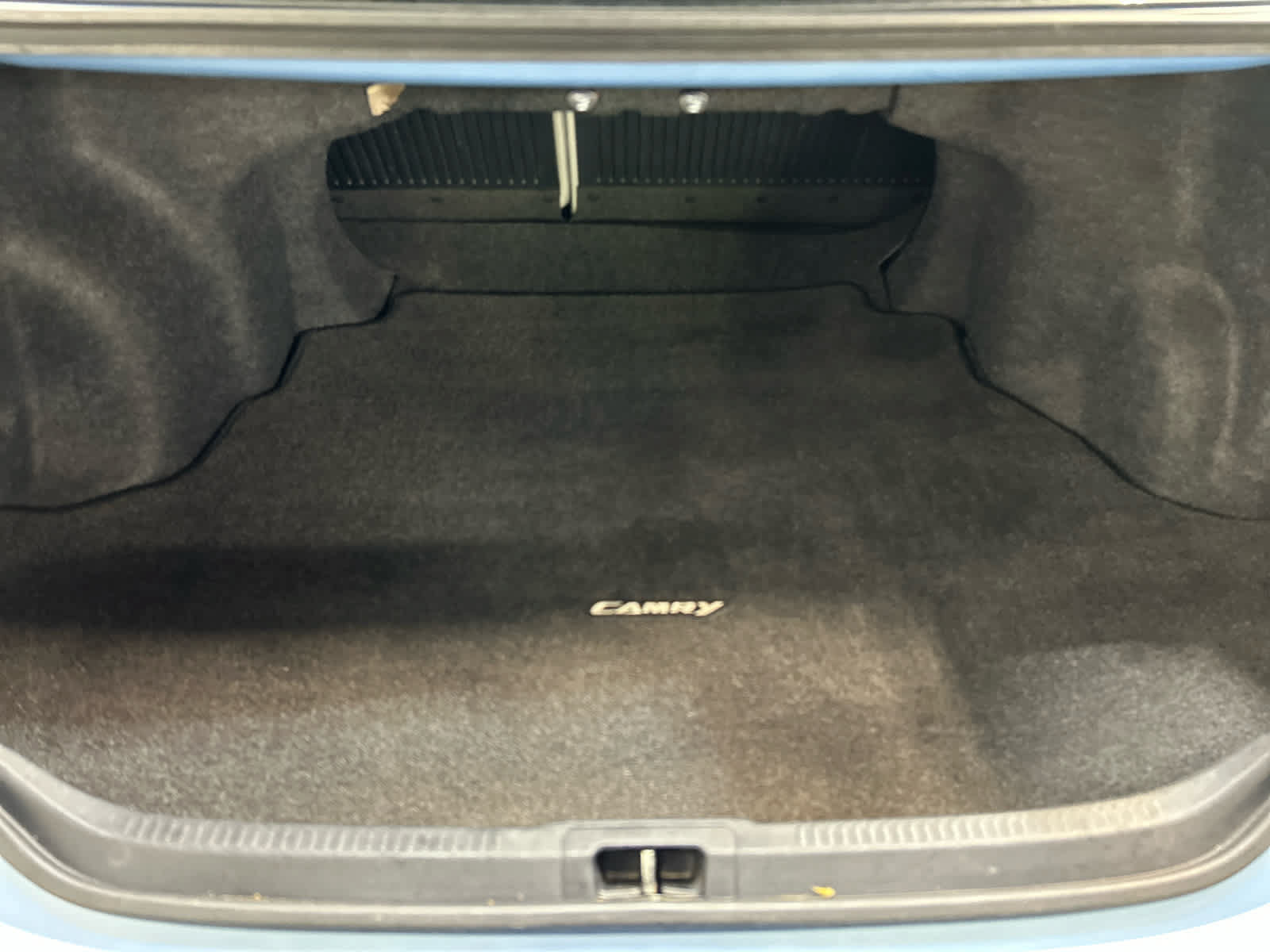 Used 2012 Toyota Camry LE FWD image 8