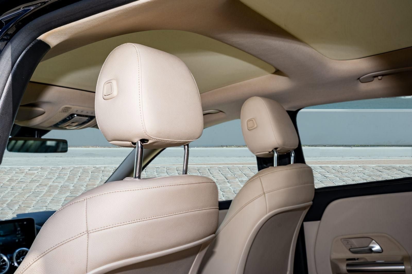 Used 2021 Mercedes-Benz GLA 250 w/ Premium Package image 19