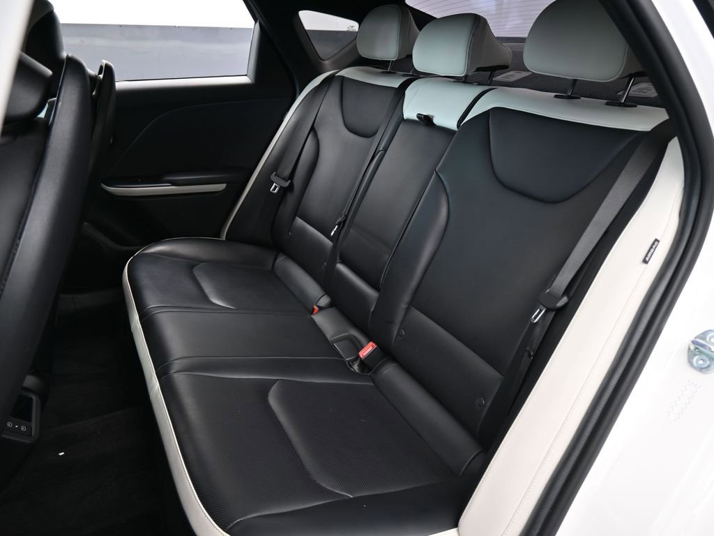 Used 2025 Kia K4 GT-Line w/ GT-Line Premium Package image 37